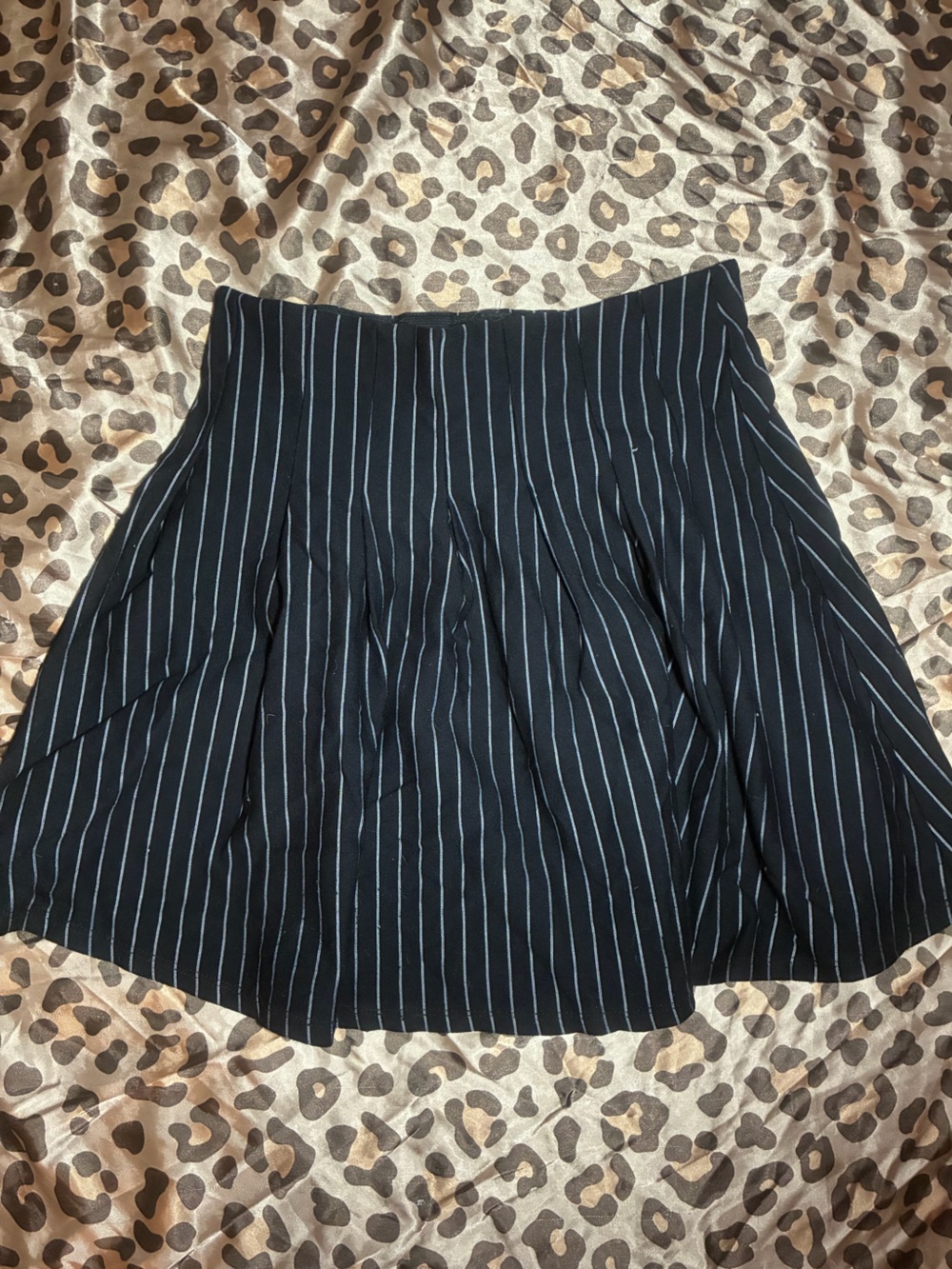 ⭒ cutesy office pleated skirt